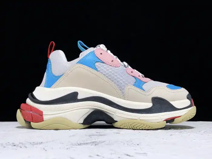 Kicked Out Shoe Store BLCG Triple S White Blue (W) 524039 W09OH 4196 0129