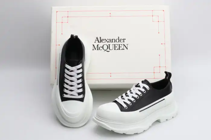 Kicked Out Shoe Store MQ SNEAKERS(Leather) 0127