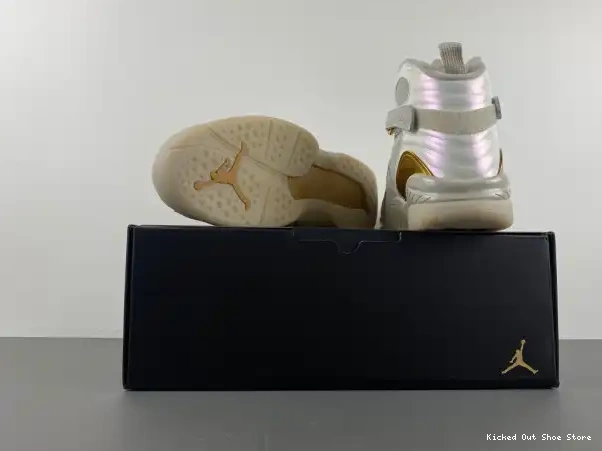 Kick Theory Champagne Retro 8 Jordan 832821-030 0220