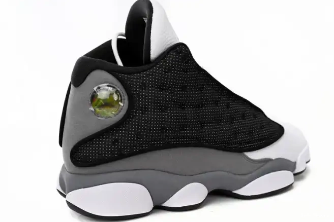 Kicked Out Shoe Store Flint Jordan DJ5982-060 Black Retro Air 13 0210