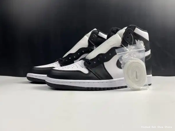 Kick Theory (2014) Jordan 1 Retro White Air Black 555088-010 0223