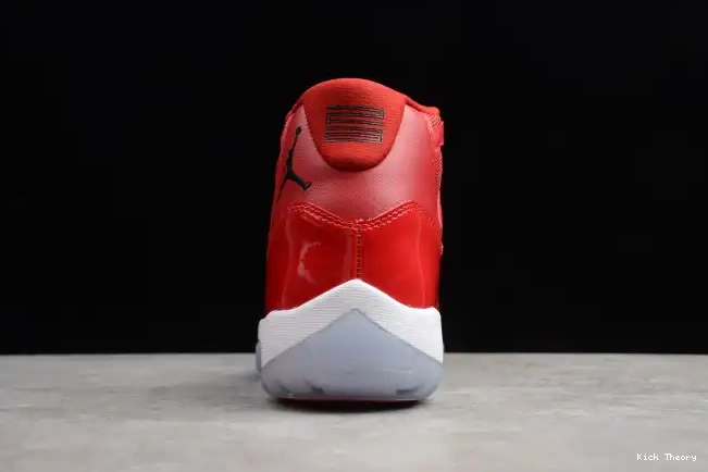 Kick Theory RetroGym Red Air Jordan 378037-623 11 0210