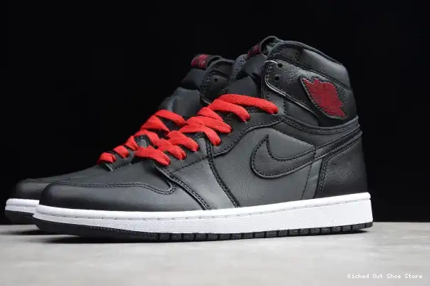 Kicked Out Shoe Store Black 555088-060 Air OG Retro 1 High Jordan Satin 0219